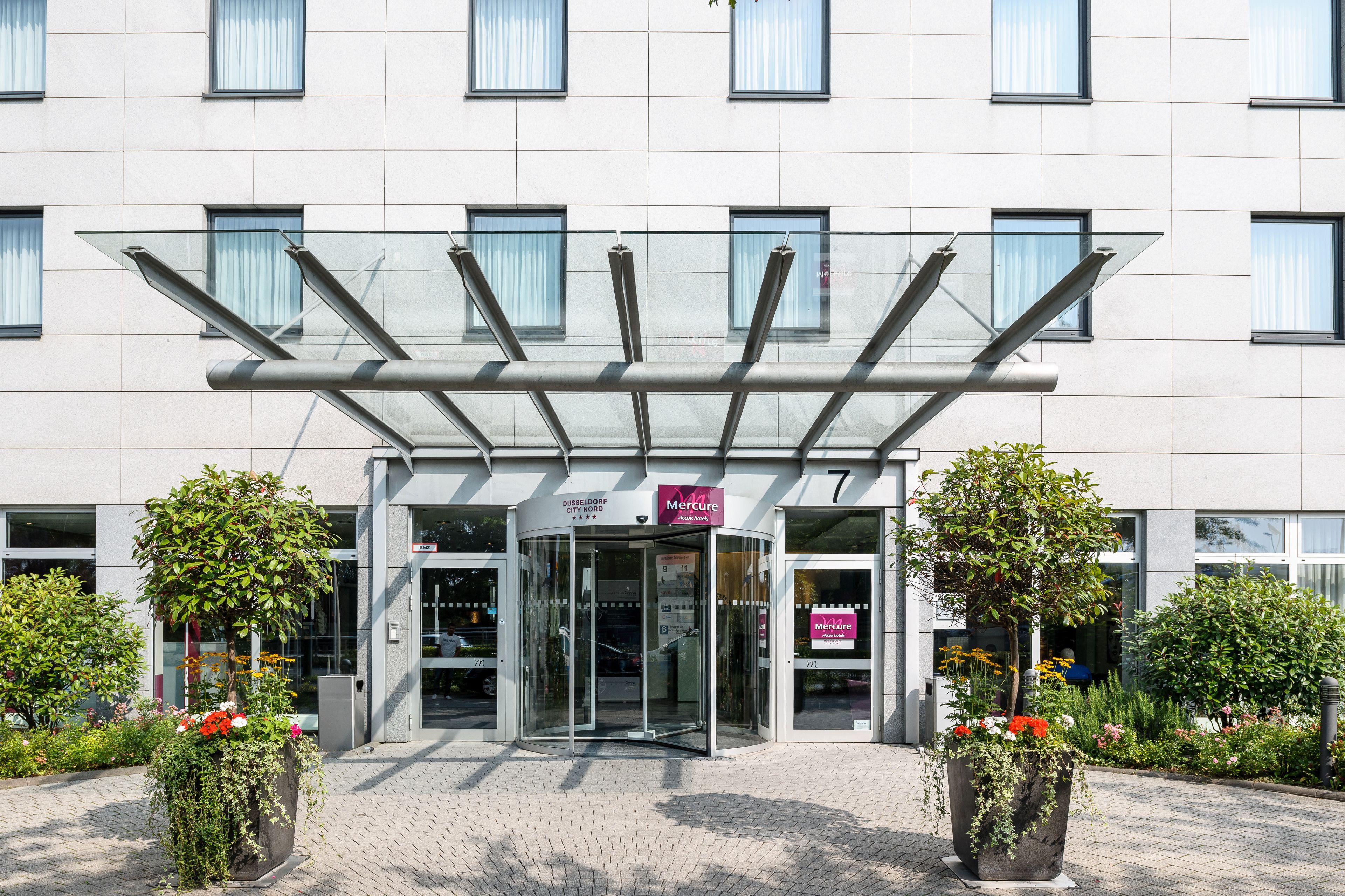 Hotel Mercure Nord 4*